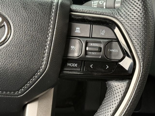 Used 2024 Toyota Sequoia Limited w/ Tow Technology Package AWD/4WD image 15