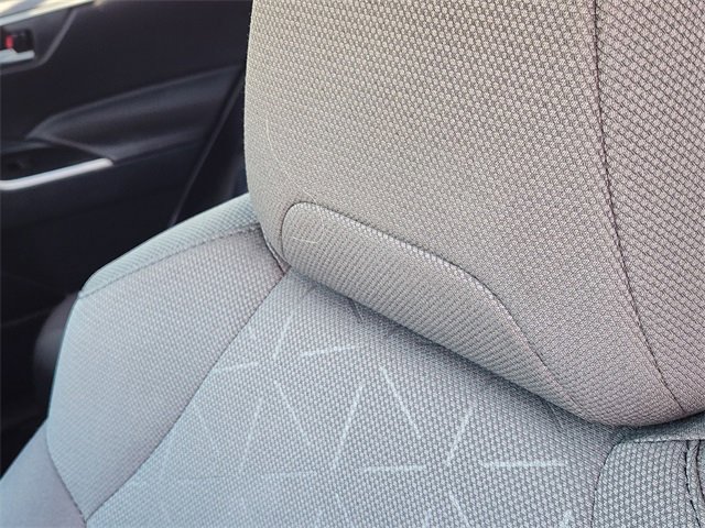 Used 2023 Toyota RAV4 XLE image 17