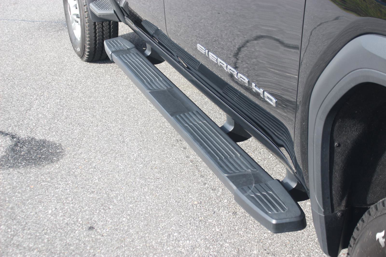 Used 2024 GMC Sierra 2500 Pro AWD/4WD image 10