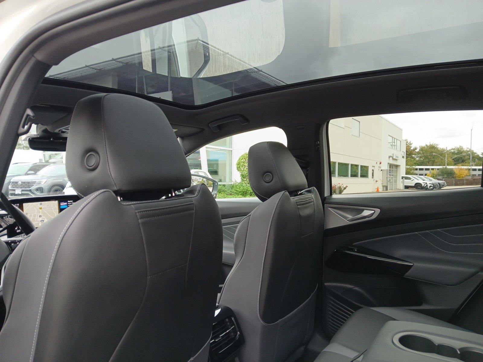 Certified 2023 Volkswagen ID.4 Pro S AWD/4WD image 21