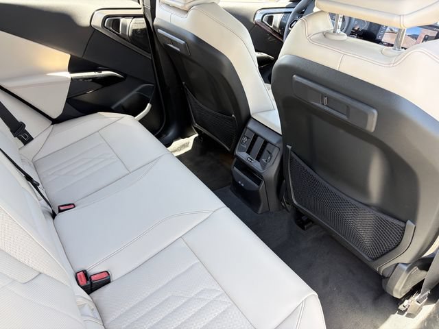 Used 2026 BMW X3 xDrive30i w/ Premium Package AWD/4WD image 14