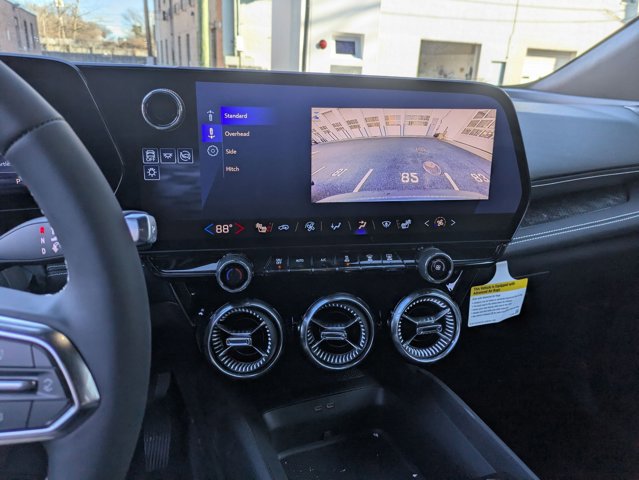 New 2024 Chevrolet Blazer EV LT AWD/4WD image 14