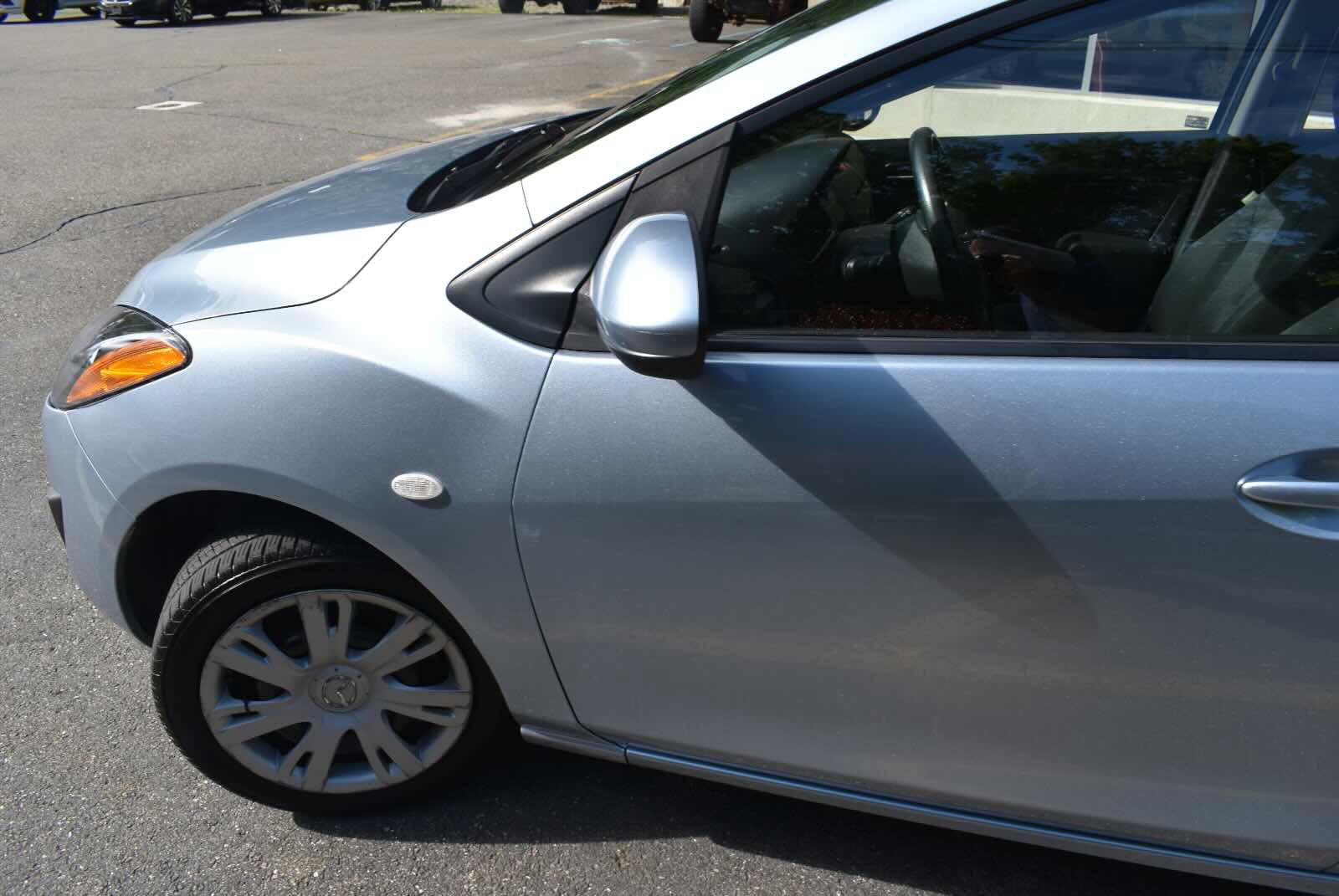 Used 2013 MAZDA MAZDA2 Sport FWD image 64