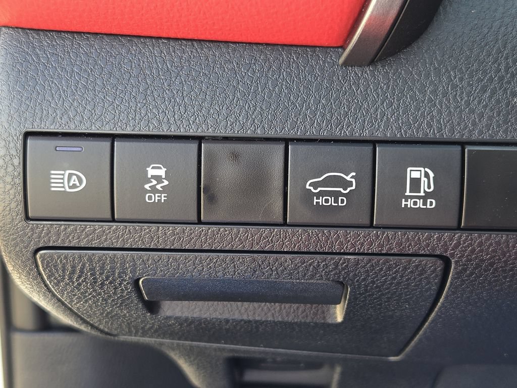Used 2024 Toyota Camry XSE FWD image 25