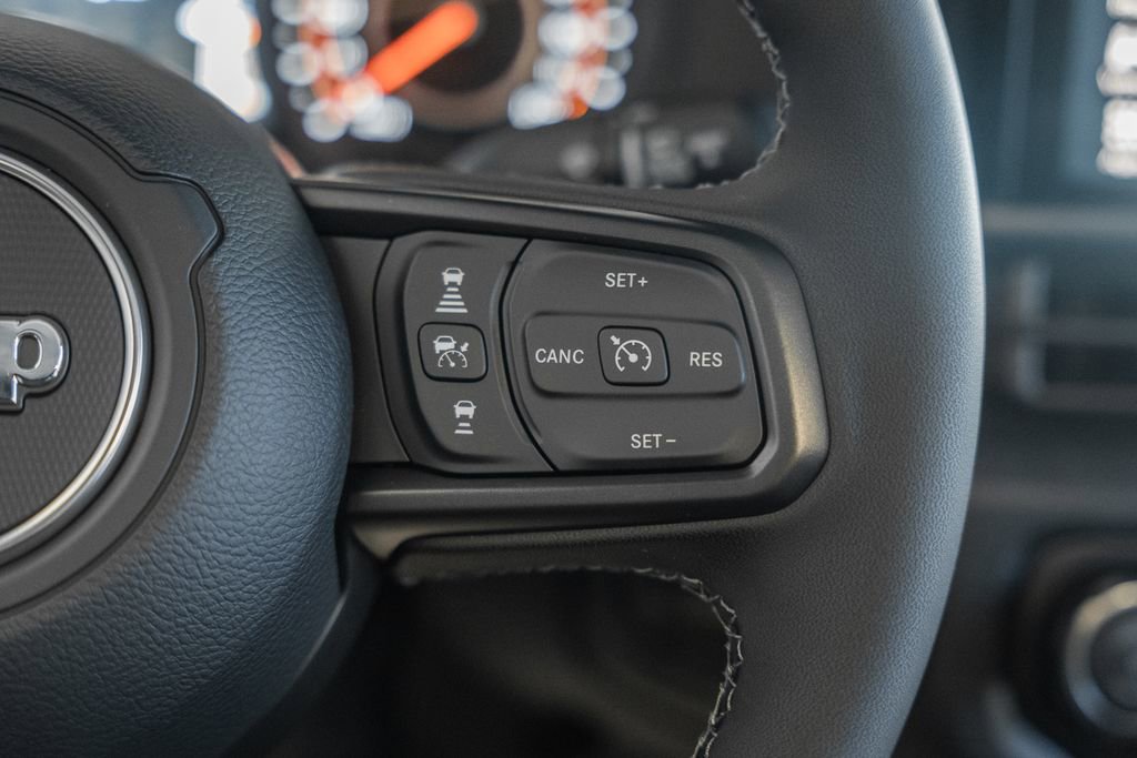 New 2025 Jeep Gladiator Sport image 26