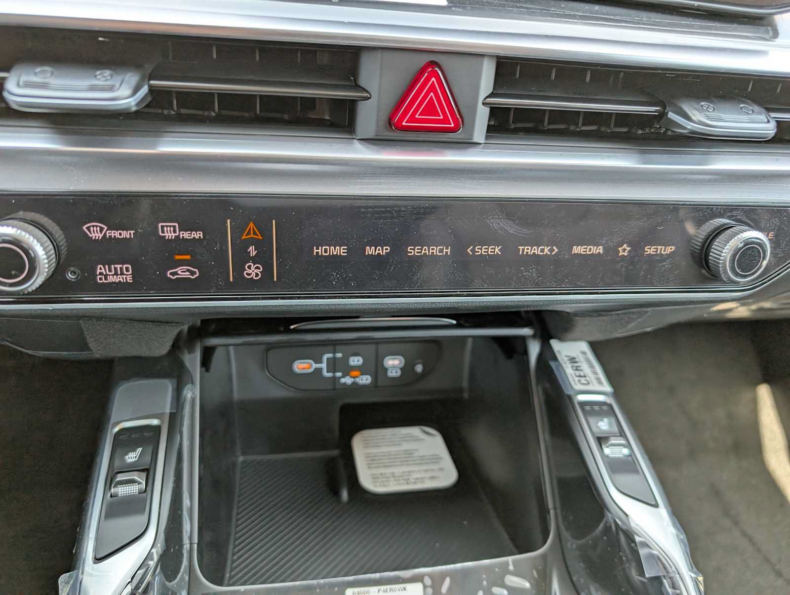 New 2026 Kia Sorento EX AWD/4WD image 28