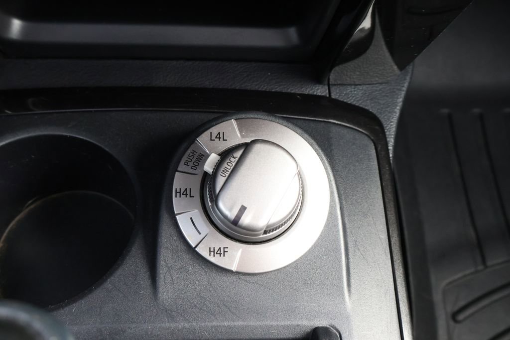 Used 2019 Toyota 4Runner Limited image 22