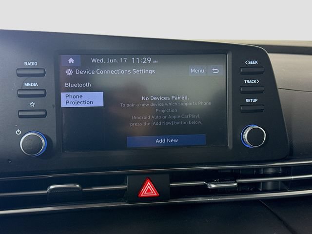 Certified 2024 Hyundai Elantra SE FWD image 21