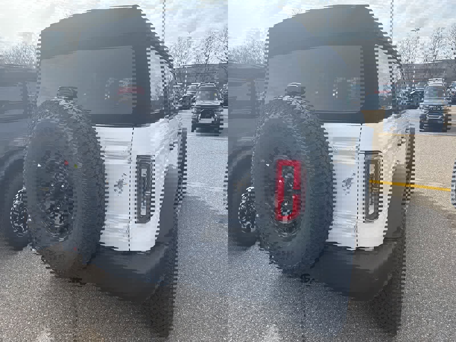 New 2026 Ford Bronco Outer Banks w/ Sasquatch Package image 10