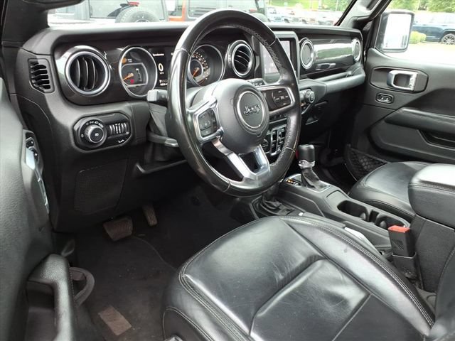 Used 2020 Jeep Wrangler Unlimited Sahara AWD/4WD image 15