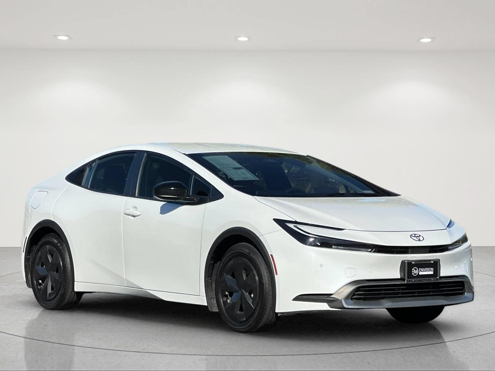 Used 2025 Toyota Prius Plug-In Hybrid FWD image 7