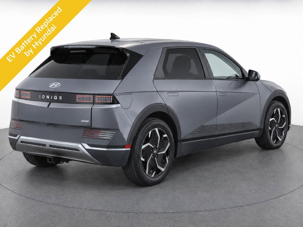 Used 2024 Hyundai Ioniq 5 SEL AWD/4WD image 3