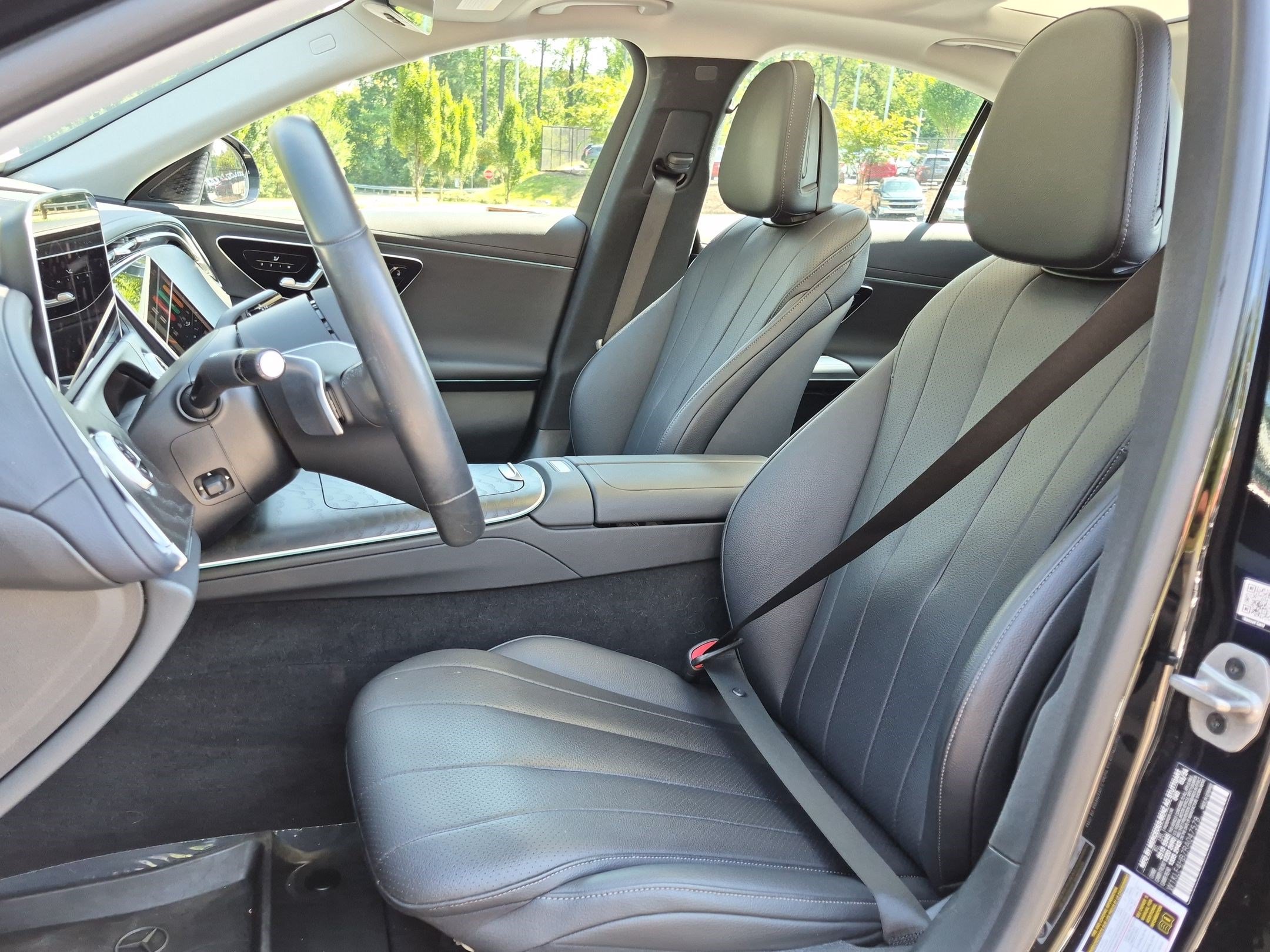 Certified 2024 Mercedes-Benz E 350 4MATIC Sedan w/ Driver Assistance Package image 16