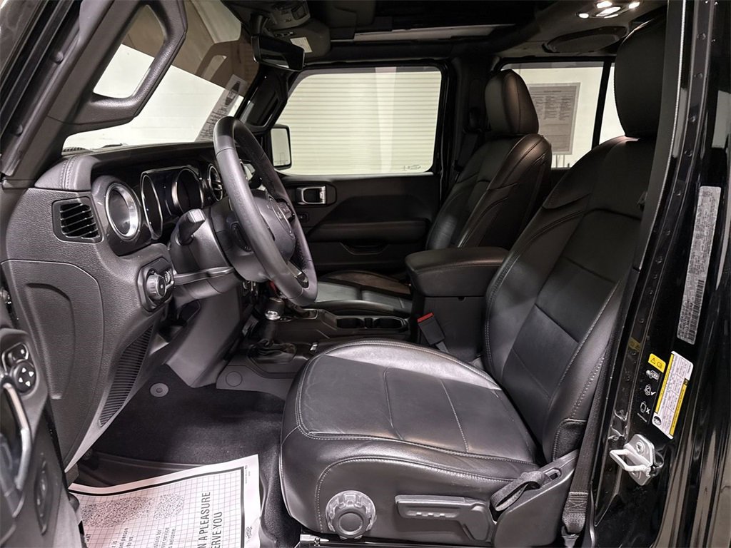 Used 2023 Jeep Wrangler Altitude image 20