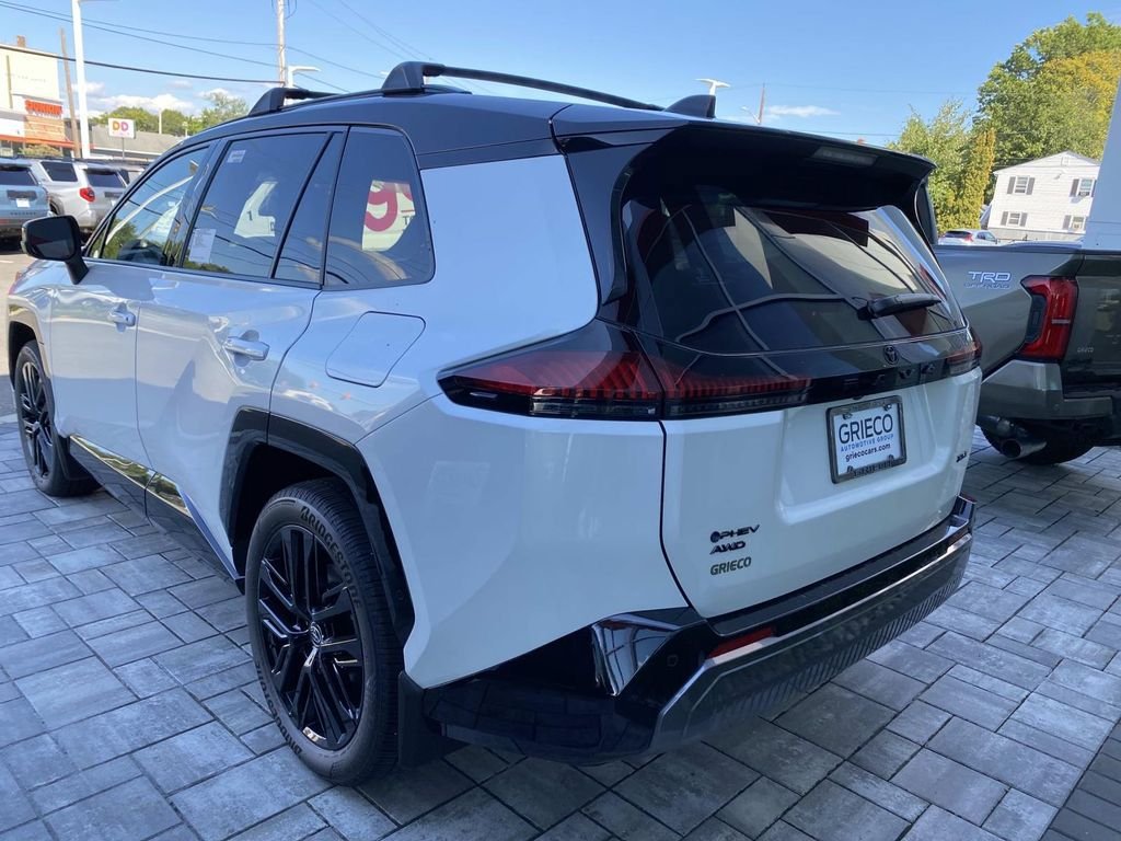 New 2026 Toyota RAV4 XSE AWD/4WD image 4