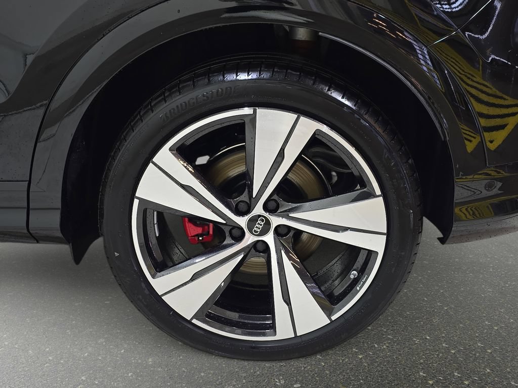 New 2026 Audi SQ5 Premium Plus AWD/4WD image 32