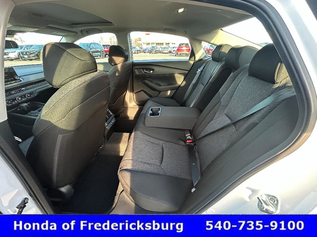 Certified 2025 Honda Accord SE image 29