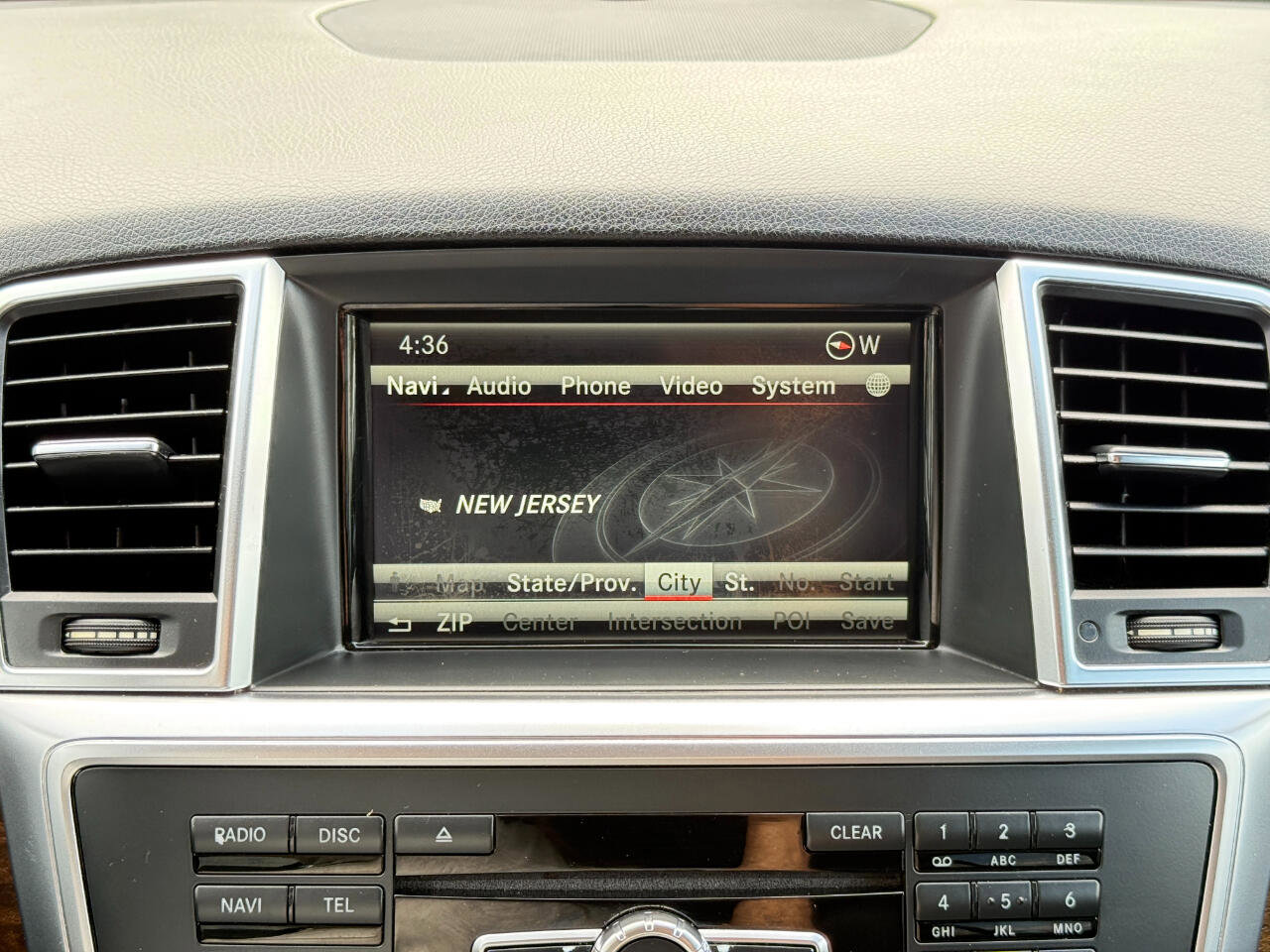 Used 2015 Mercedes-Benz ML 350 4MATIC w/ Premium 1 Package image 52