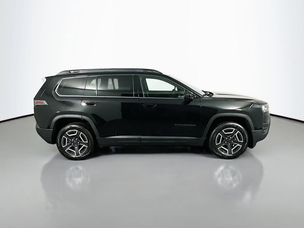 New 2026 Jeep Cherokee Laredo image 8