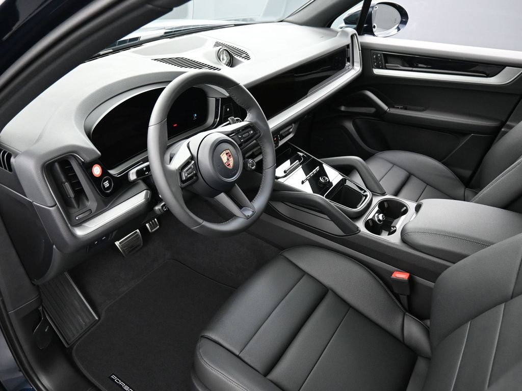 New 2026 Porsche Cayenne S image 4