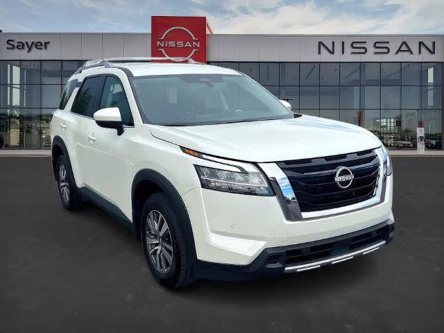 Certified 2024 Nissan Pathfinder SL