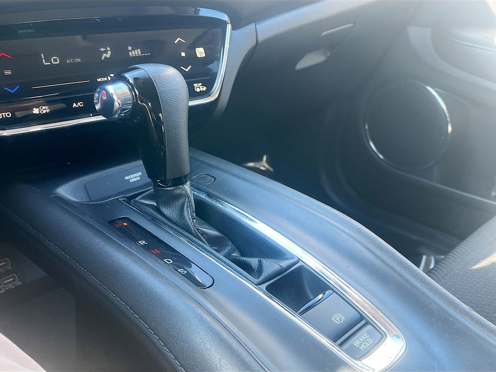 Used 2022 Honda HR-V EX image 16