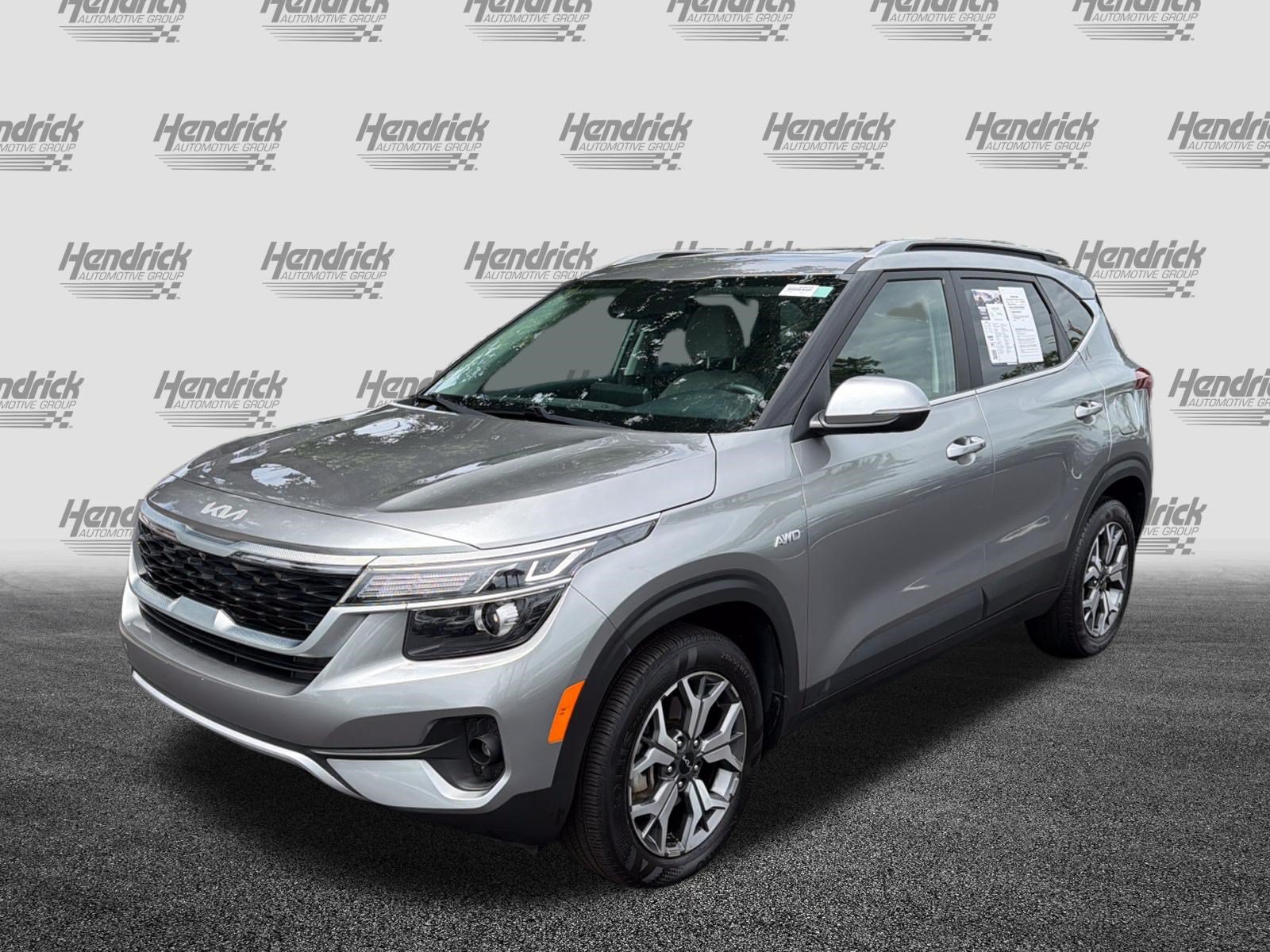 Used 2023 Kia Seltos EX AWD/4WD image 5