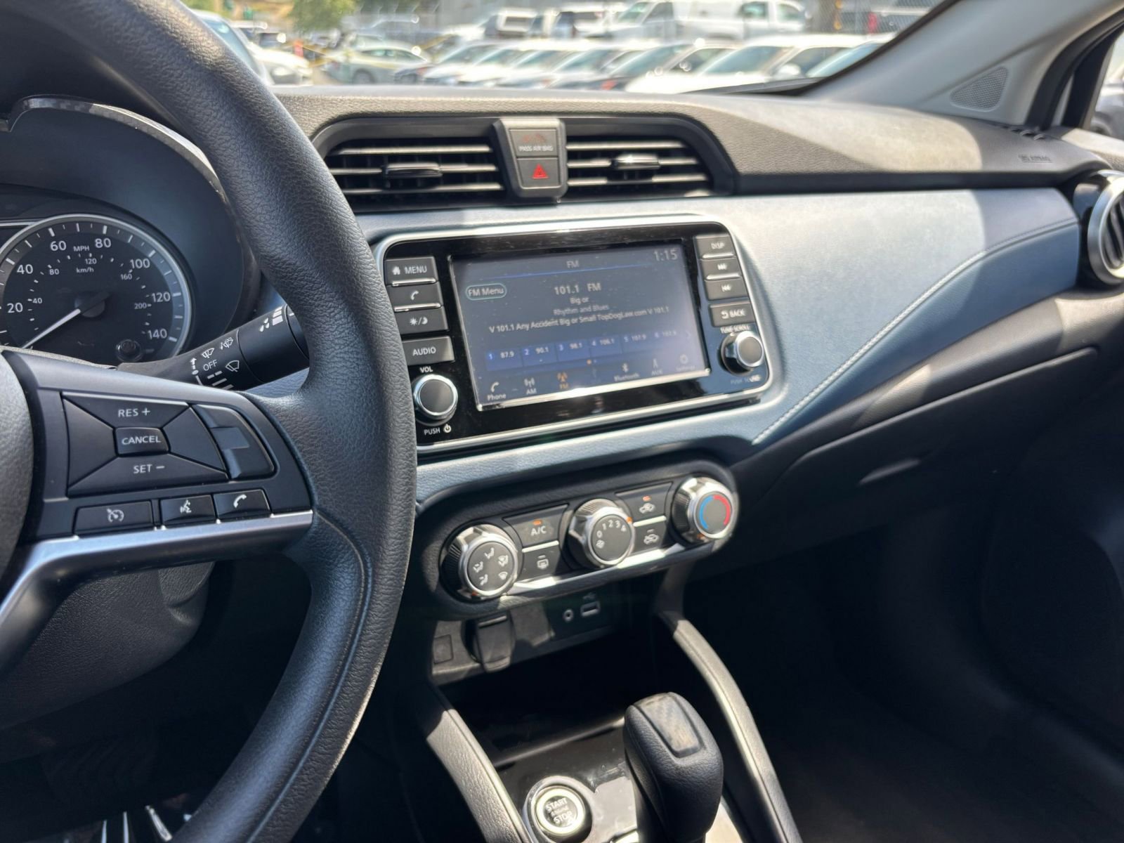 Used 2025 Nissan Versa SV FWD image 17