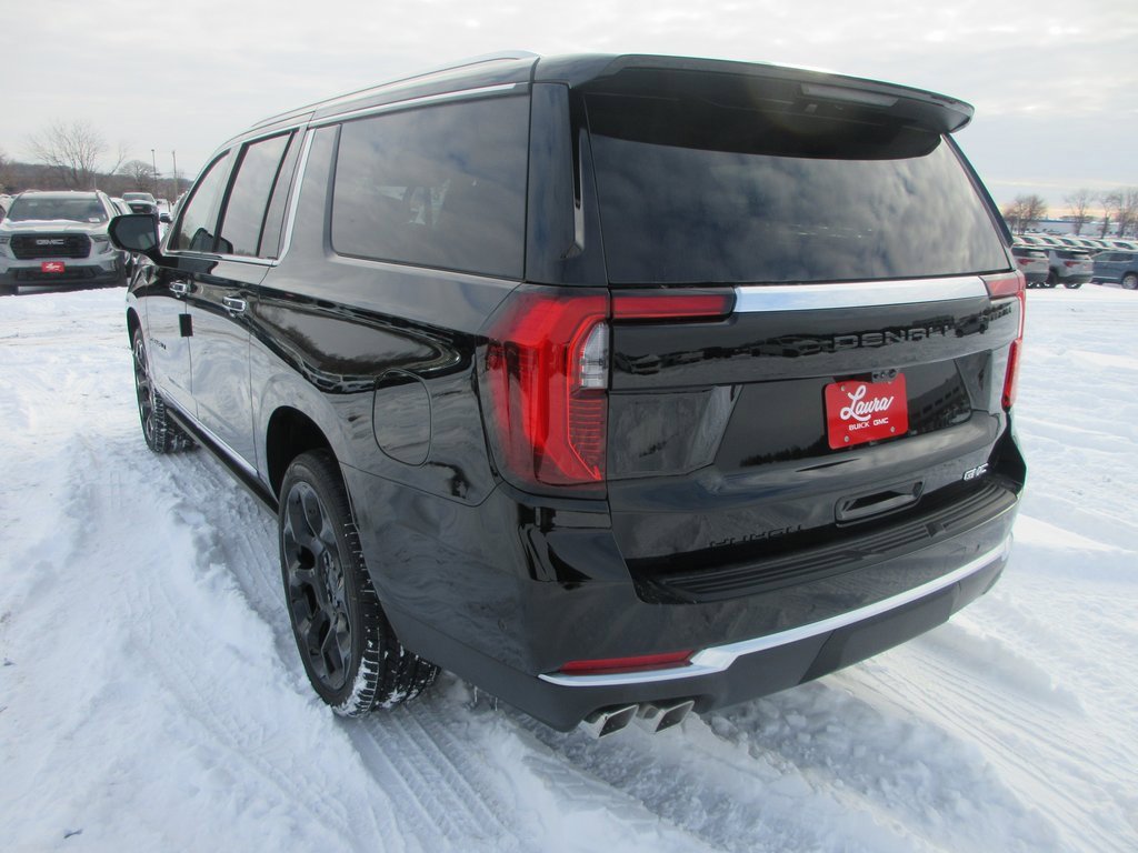 New 2026 GMC Yukon XL Denali w/ Denali Reserve Package image 7