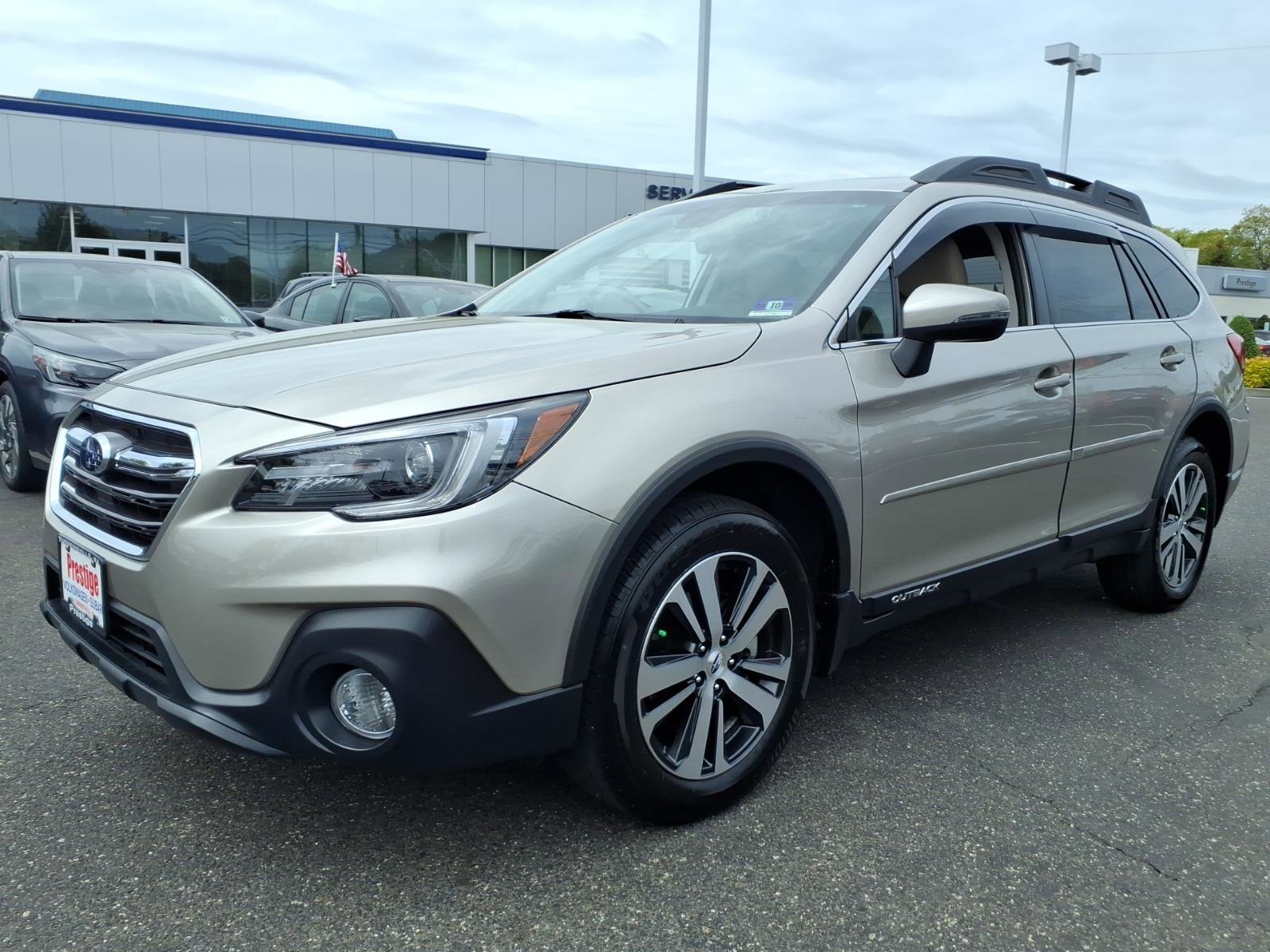 Used 2018 Subaru Outback 2.5i Limited AWD/4WD image 5