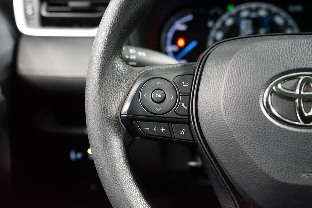 Used 2025 Toyota RAV4 XLE image 14