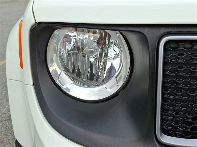 Used 2023 Jeep Renegade Latitude image 9