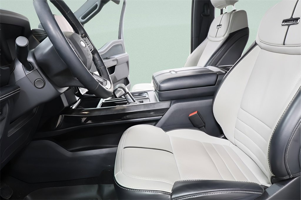 Used 2024 Ford F150 Lightning Platinum image 22