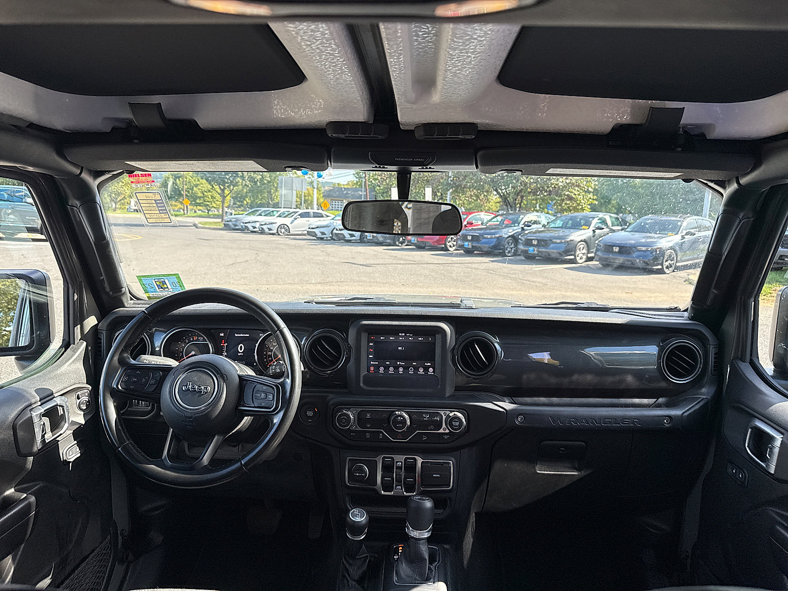 Used 2020 Jeep Wrangler Unlimited Sport AWD/4WD image 5