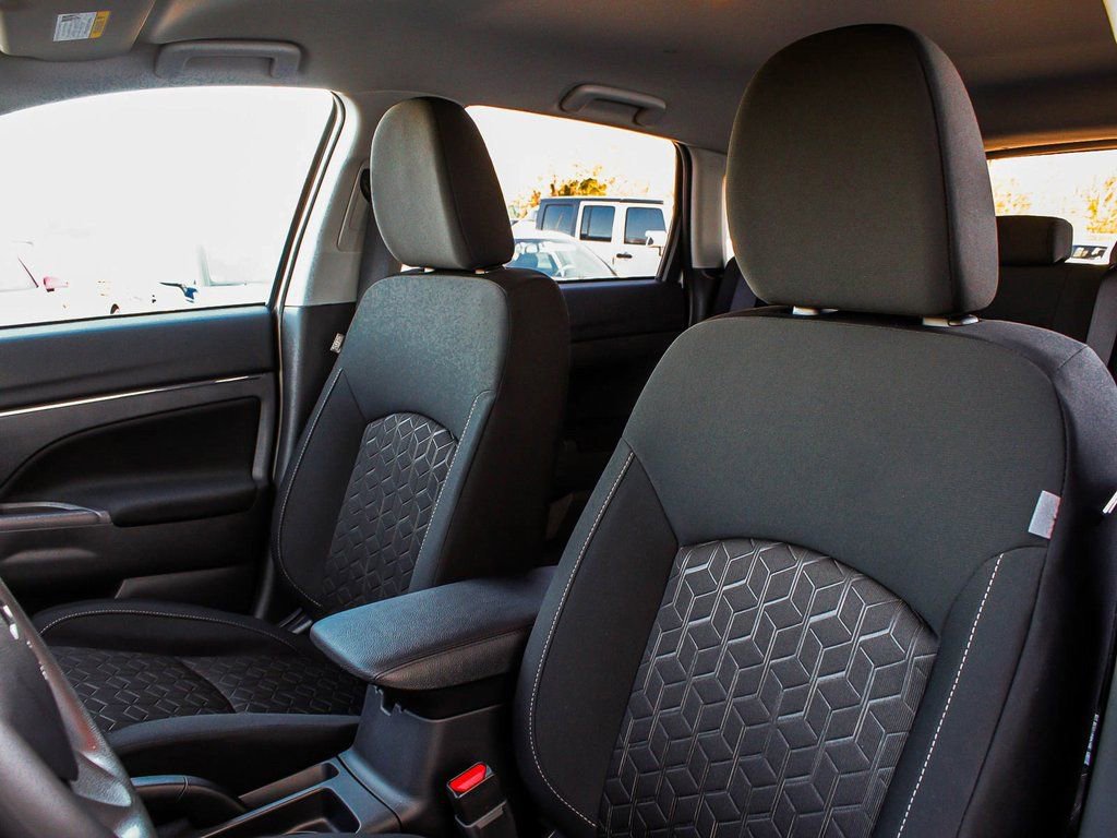 New 2025 Mitsubishi Outlander Sport ES AWD/4WD image 30