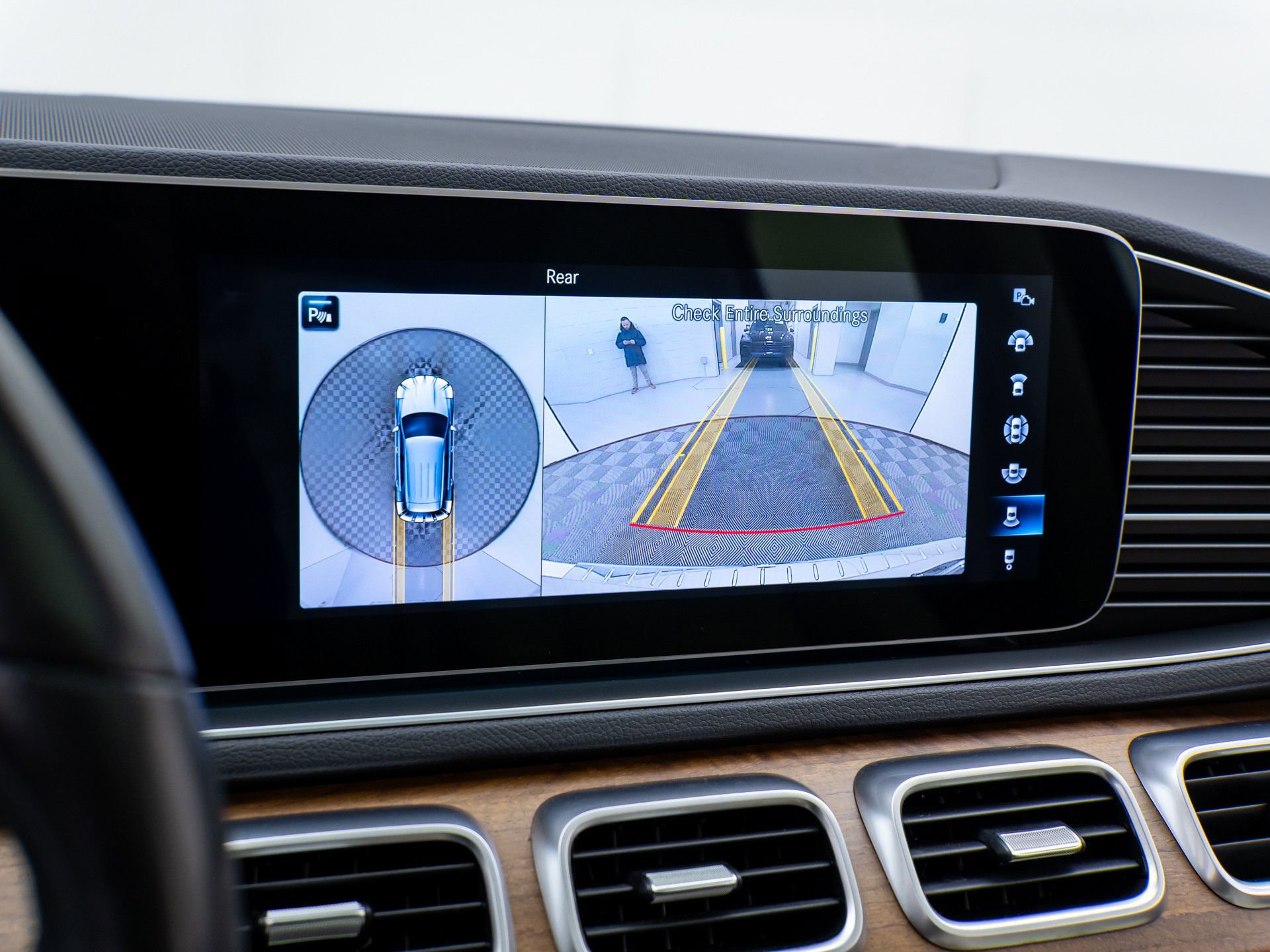 Certified 2022 Mercedes-Benz GLE 450 4MATIC image 28