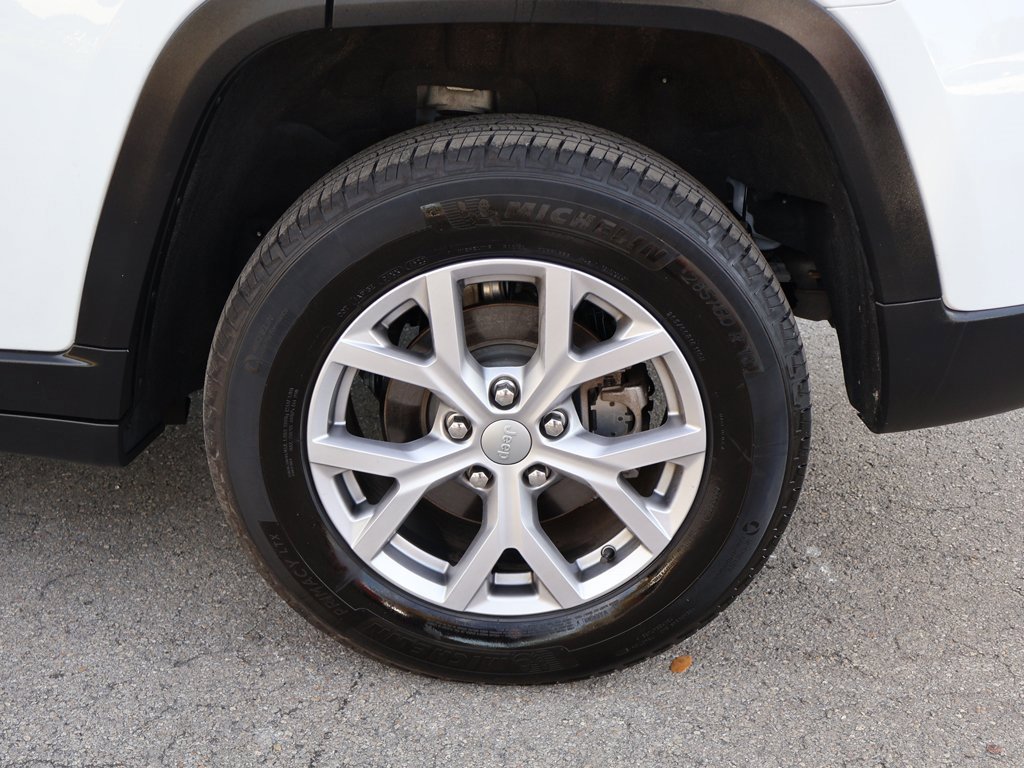 Used 2022 Jeep Grand Cherokee Limited w/ Trailer Tow Prep Group (B) image 24