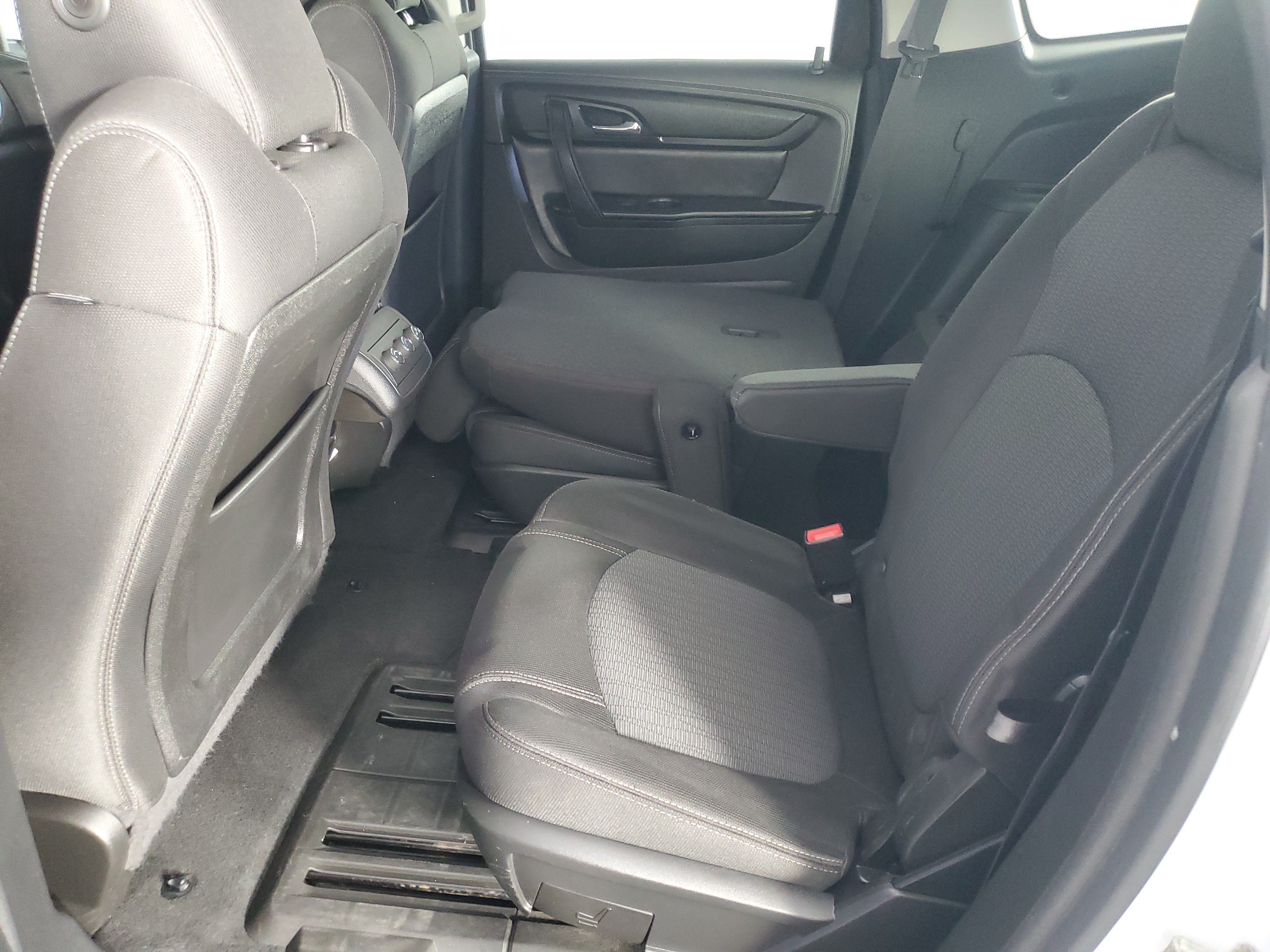 Used 2017 Chevrolet Traverse LT AWD/4WD image 14
