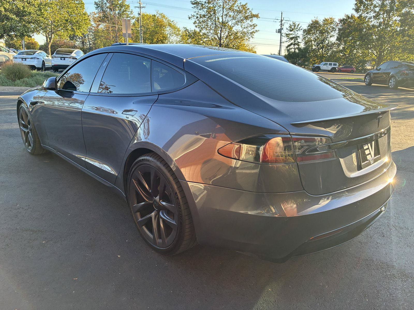 Used 2021 Tesla Model S Plaid AWD/4WD image 4