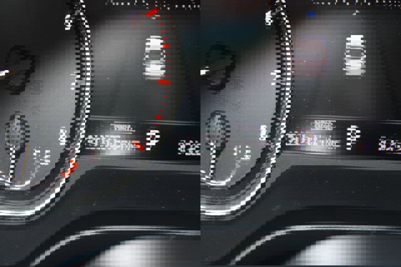 Used 2024 Mitsubishi Outlander SE image 11