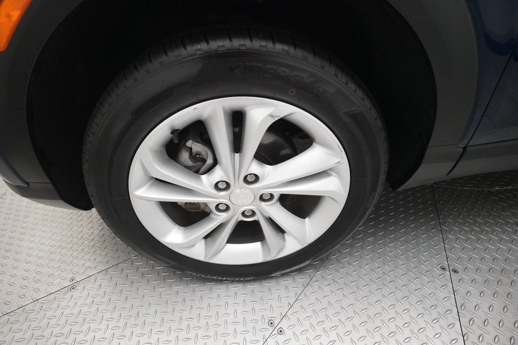 Used 2023 Buick Encore GX Preferred w/ Cold Weather Comfort Package AWD/4WD image 26