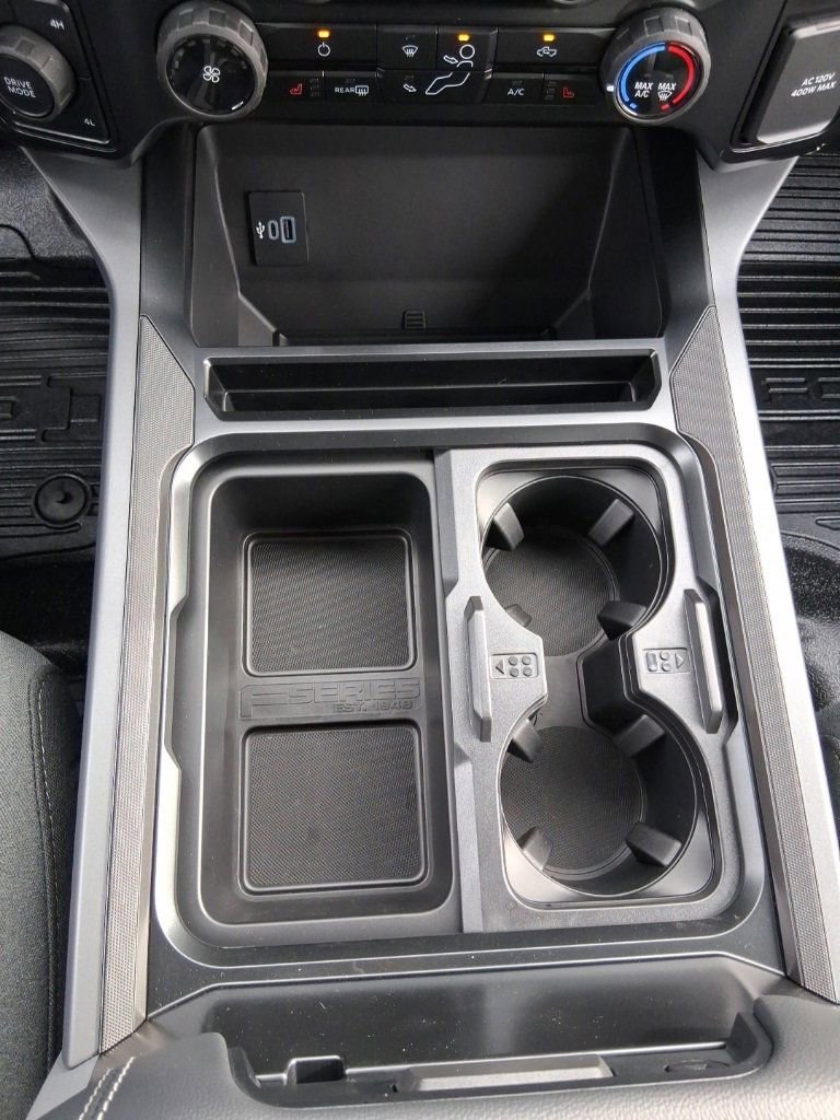 New 2026 Ford F350 XLT w/ XLT Premium Package image 38