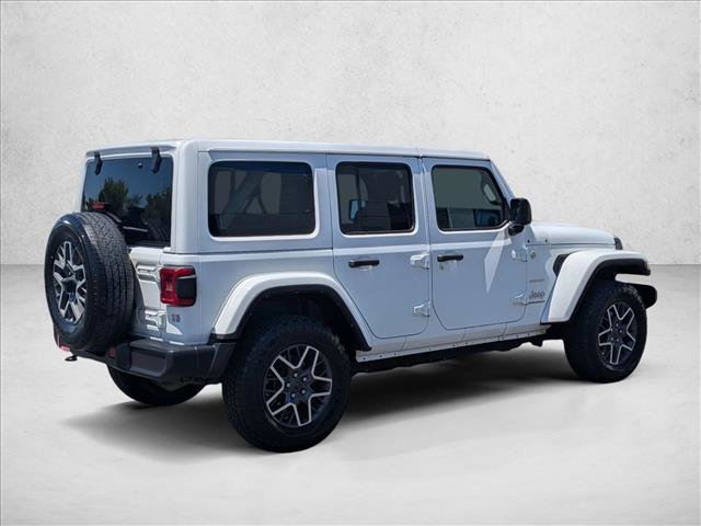 Used 2024 Jeep Wrangler Unlimited Sahara AWD/4WD image 5