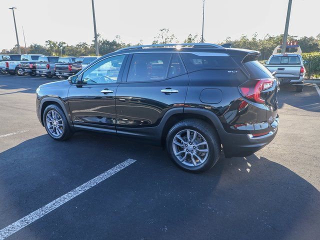 Certified 2022 GMC Terrain SLT w/ Infotainment Package II image 6