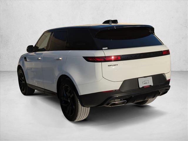 Used 2024 Land Rover Range Rover Sport SE image 8