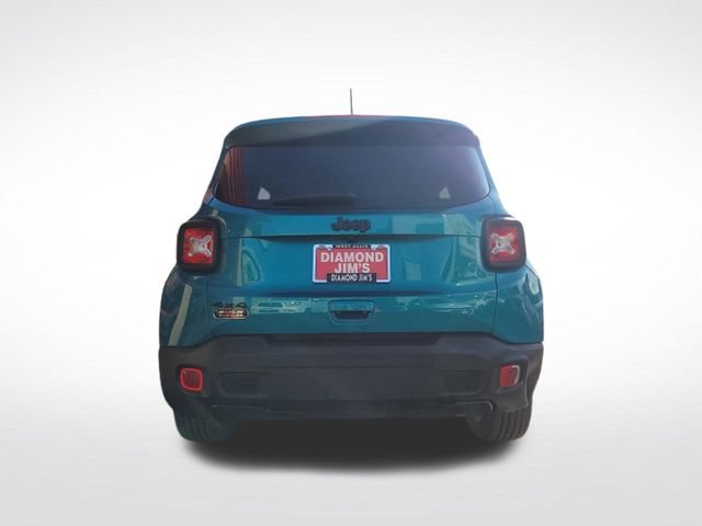 Used 2022 Jeep Renegade Altitude AWD/4WD image 6