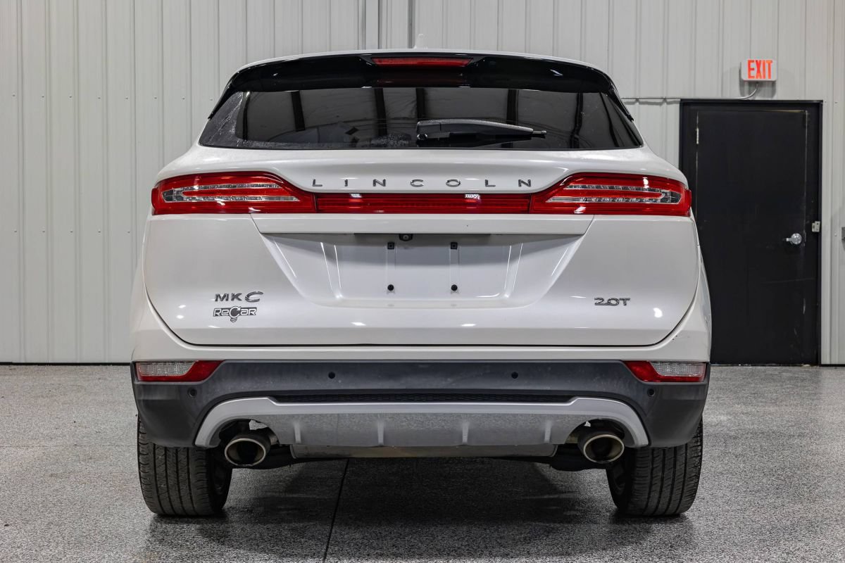 Used 2018 Lincoln MKC Reserve w/ Lincoln MKC Climate Package FWD image 4