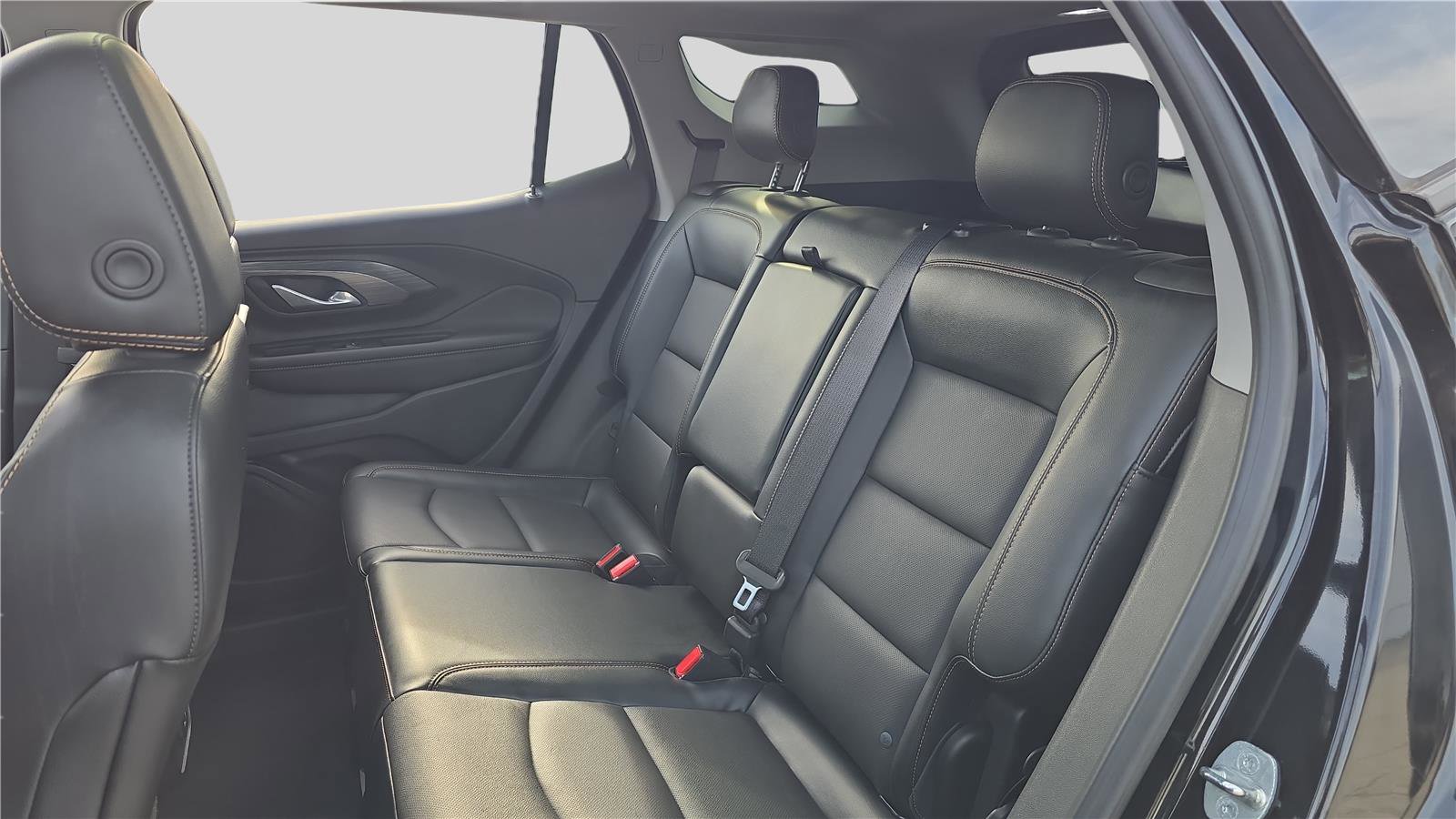 Used 2020 GMC Terrain SLT w/ Preferred Package image 23
