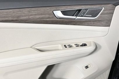 New 2025 Volkswagen Atlas SEL Premium R-Line image 21