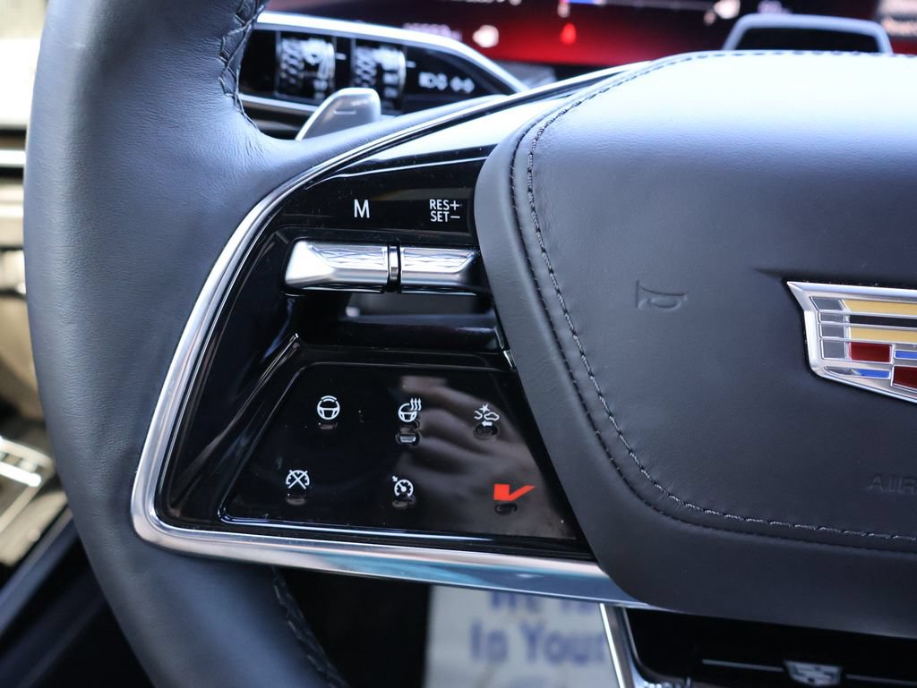 Certified 2025 Cadillac Escalade V AWD/4WD image 32
